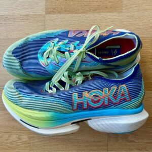 HOKA Cielo X1